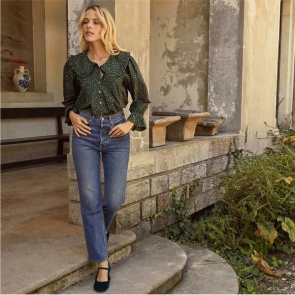 Doen Green Floral Blouse - Picture 2 of 5